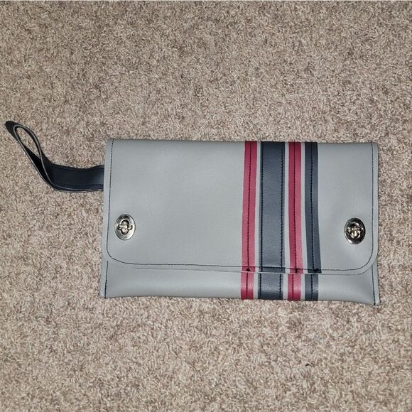 Holly Aiken Sidecar Clutch Wristlet Purse Bag • Like New - Picture 1 of 8